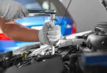 考一个汽车维修工需要的条件是什么？