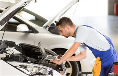 如何考取汽车维修工高级职业资格证书